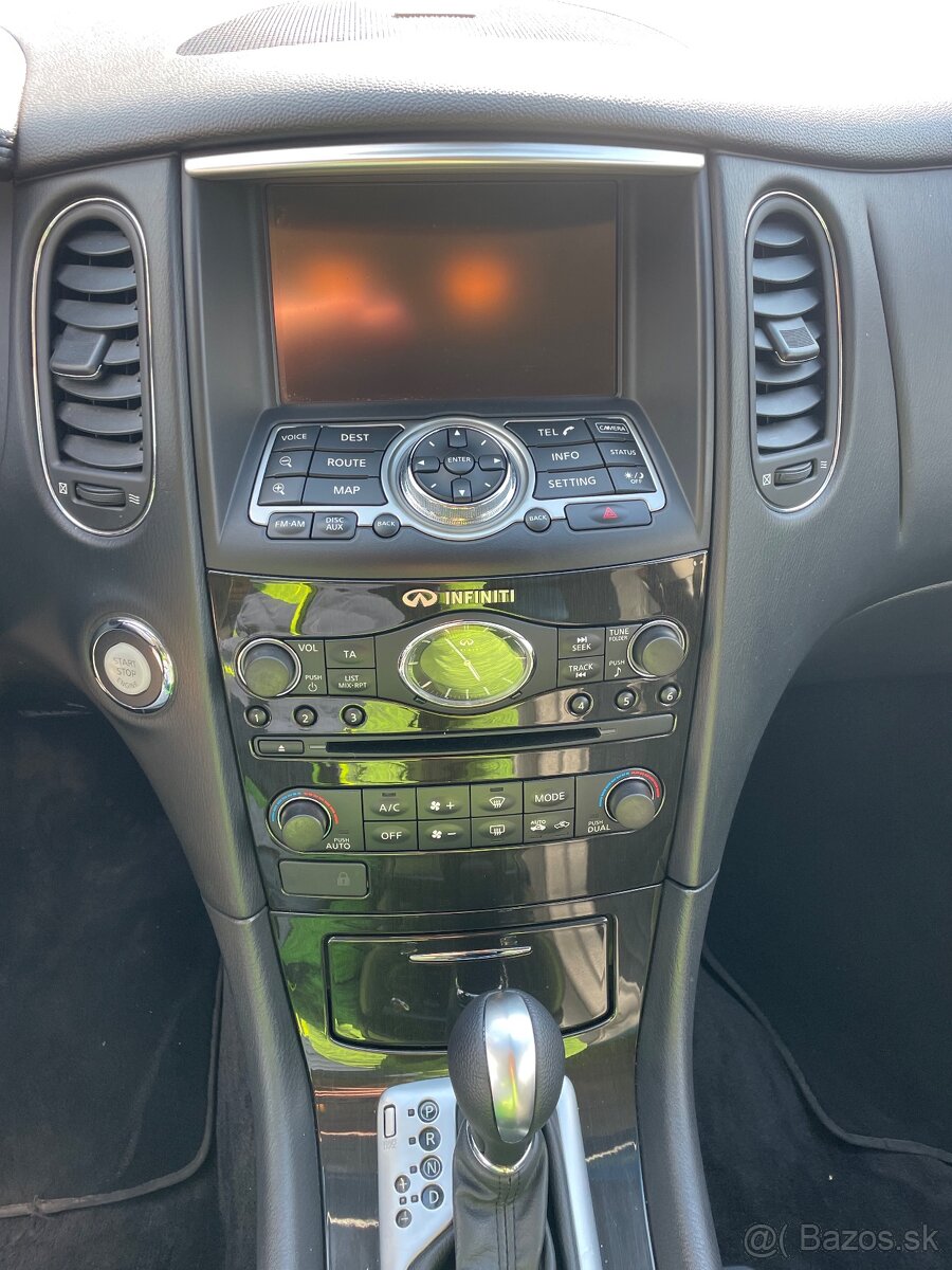 Infiniti QX50 3.0d GT Premium, 360°, Bose, 19 Zoll, 4x4 - 6