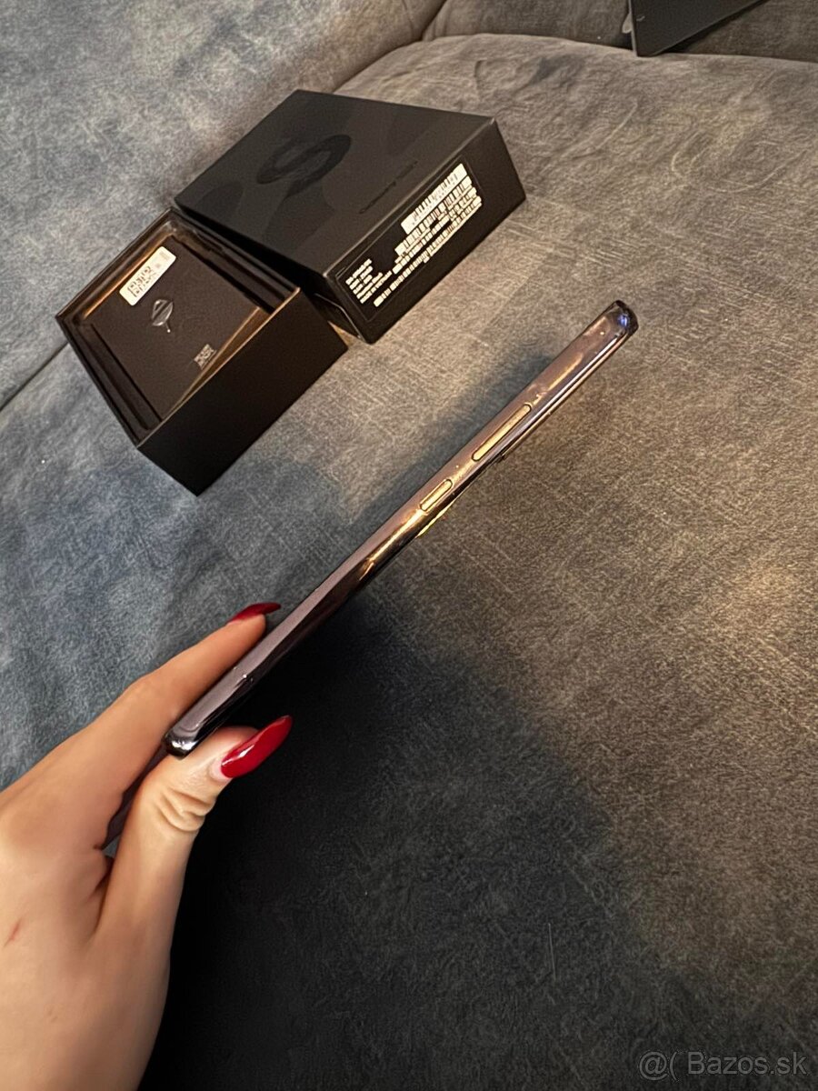 Samsung galaxy s 22+ - 6