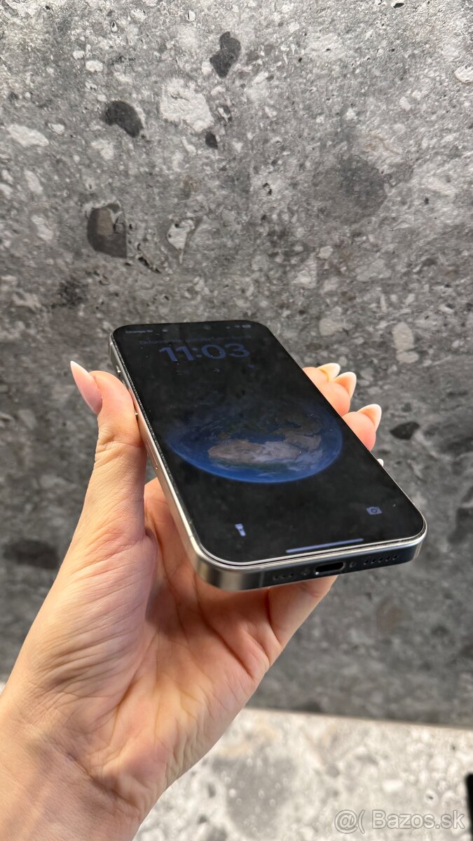 iPhone 15PRO 256gb prírodný titán - 6