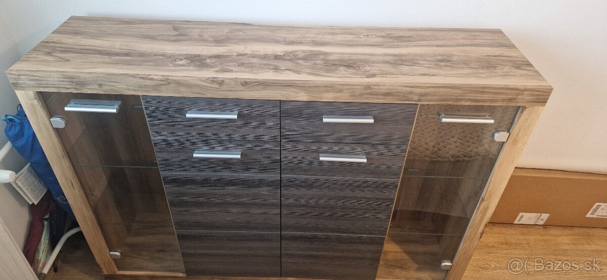 KOMODA, SPÁLŇA, VITRÍNKA, OBÝVAČKA - 6