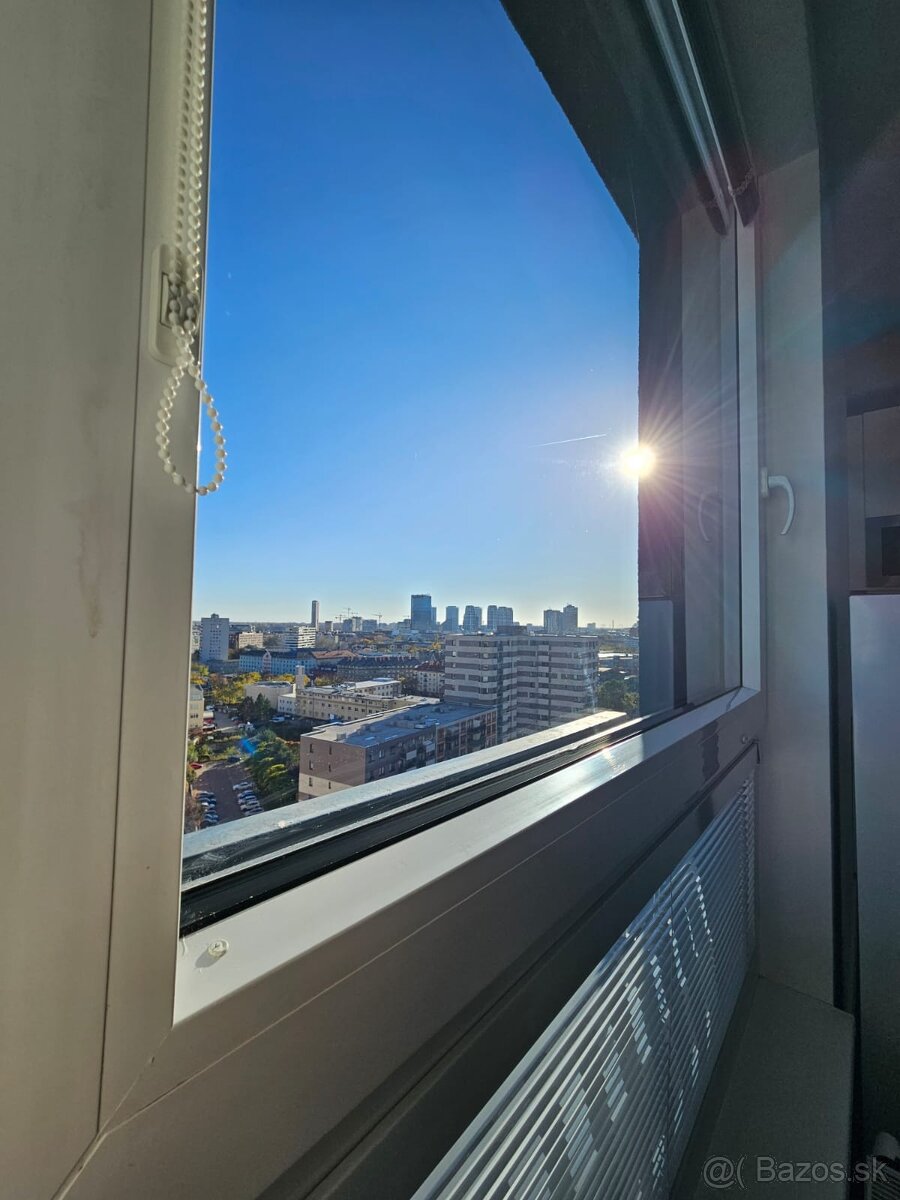 Svetlý 2-izbový byt v novostavbe s výhľadom Jégeho alej - 6
