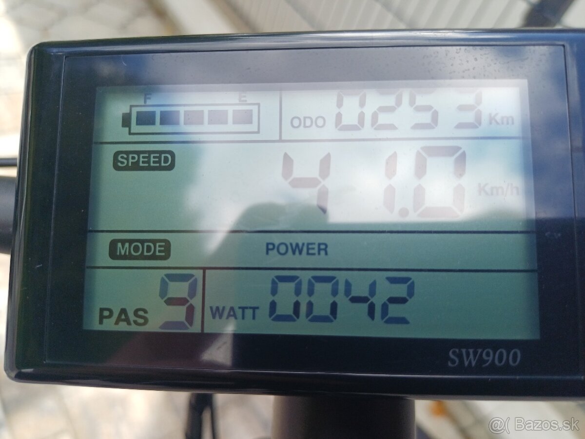 Predám celoodpružený ebike 27,5" - 6