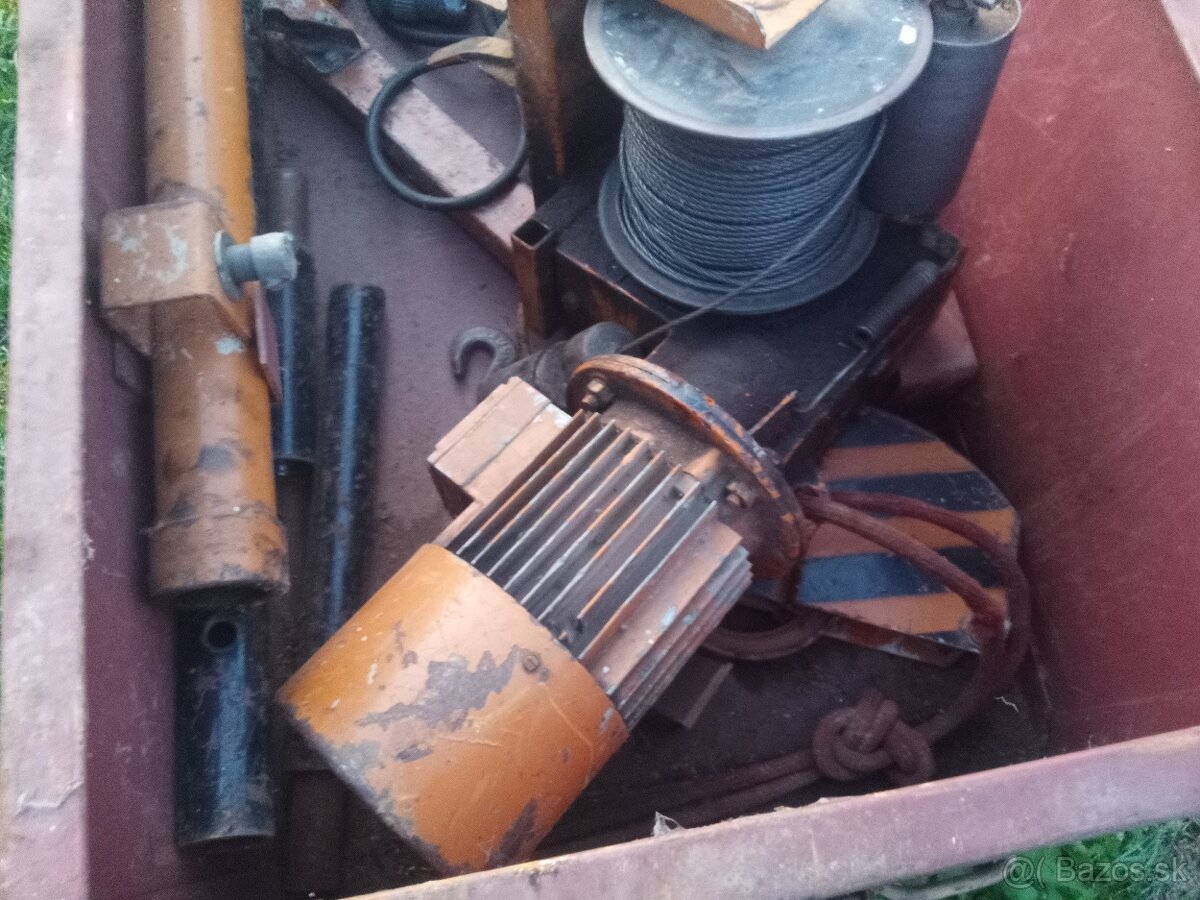 Okenný vrátok OVM 160 - 6