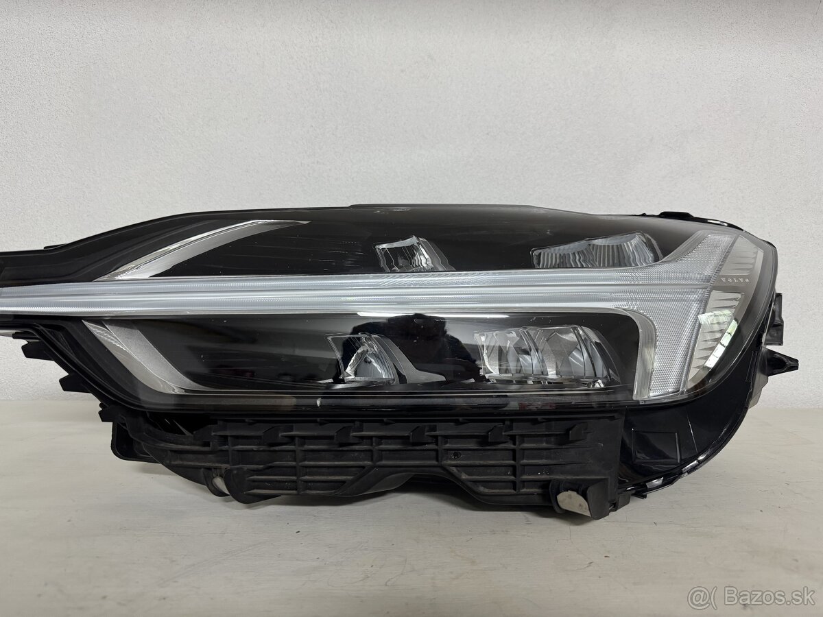 Volvo Headlamp LED FULL LEFT 31420417 - 6