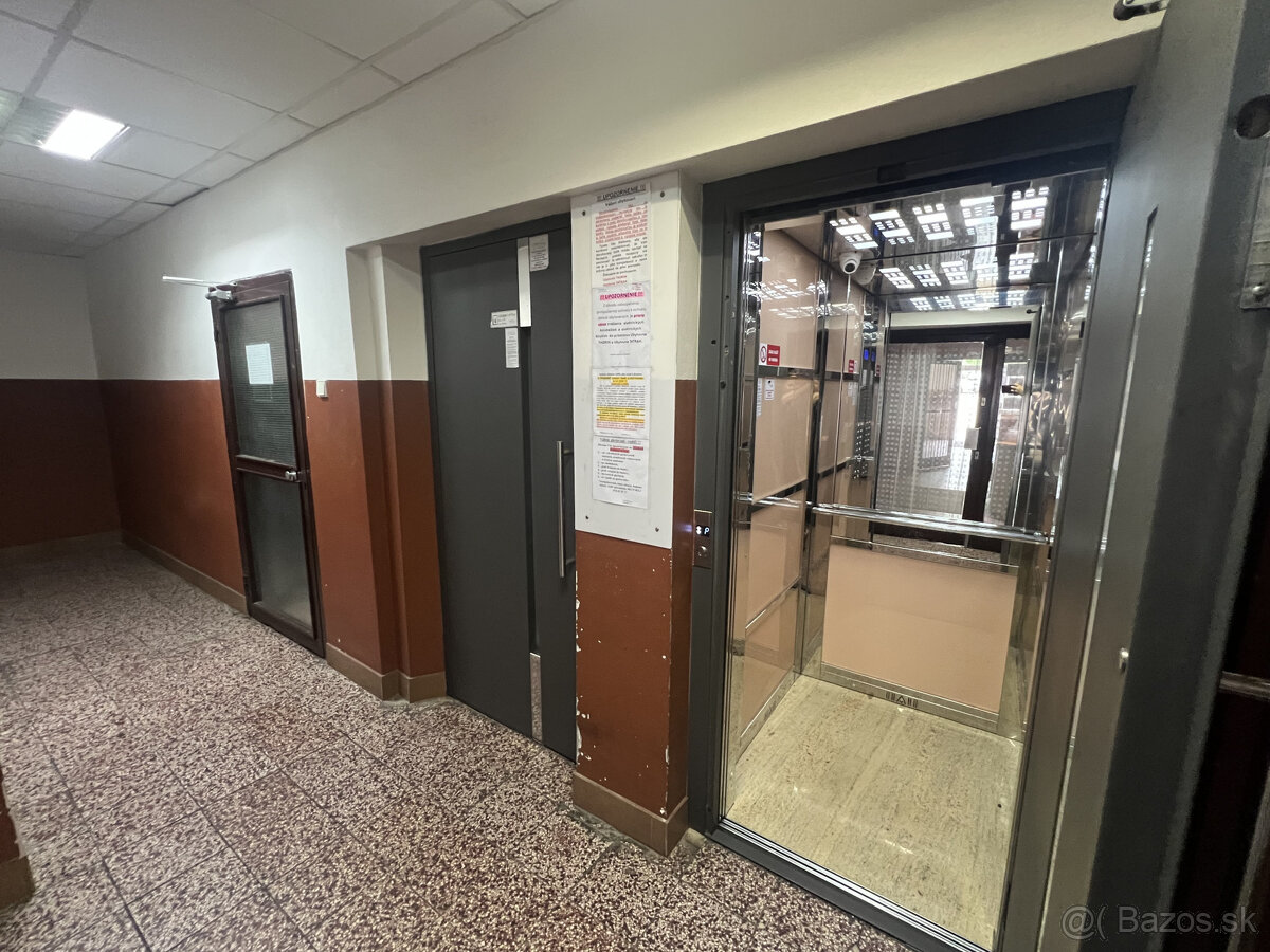 ZREKONŠTRUOVANÁ GARSÓNKA s loggiou Dev. n. Ves - 6