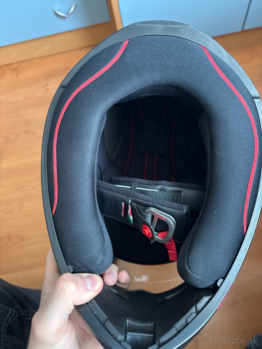 AGV - 6