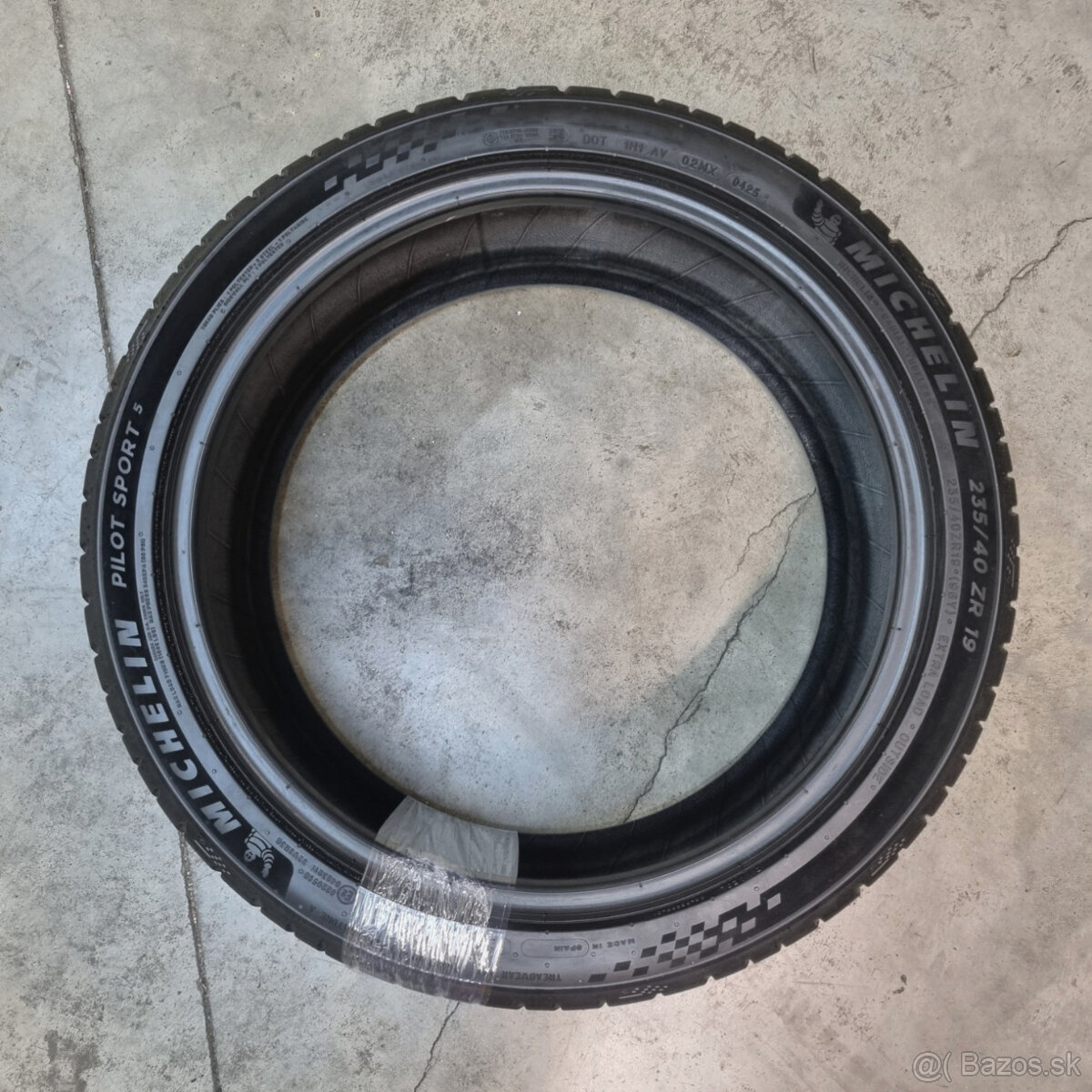 Letné pneumatiky 235/40 R19 MICHELIN - 6