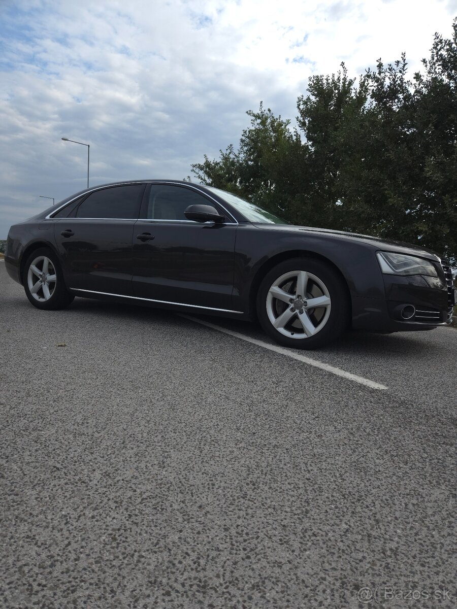 Audi A8 4.2 FSI LUXUSNÁ VÝBAVA - 6