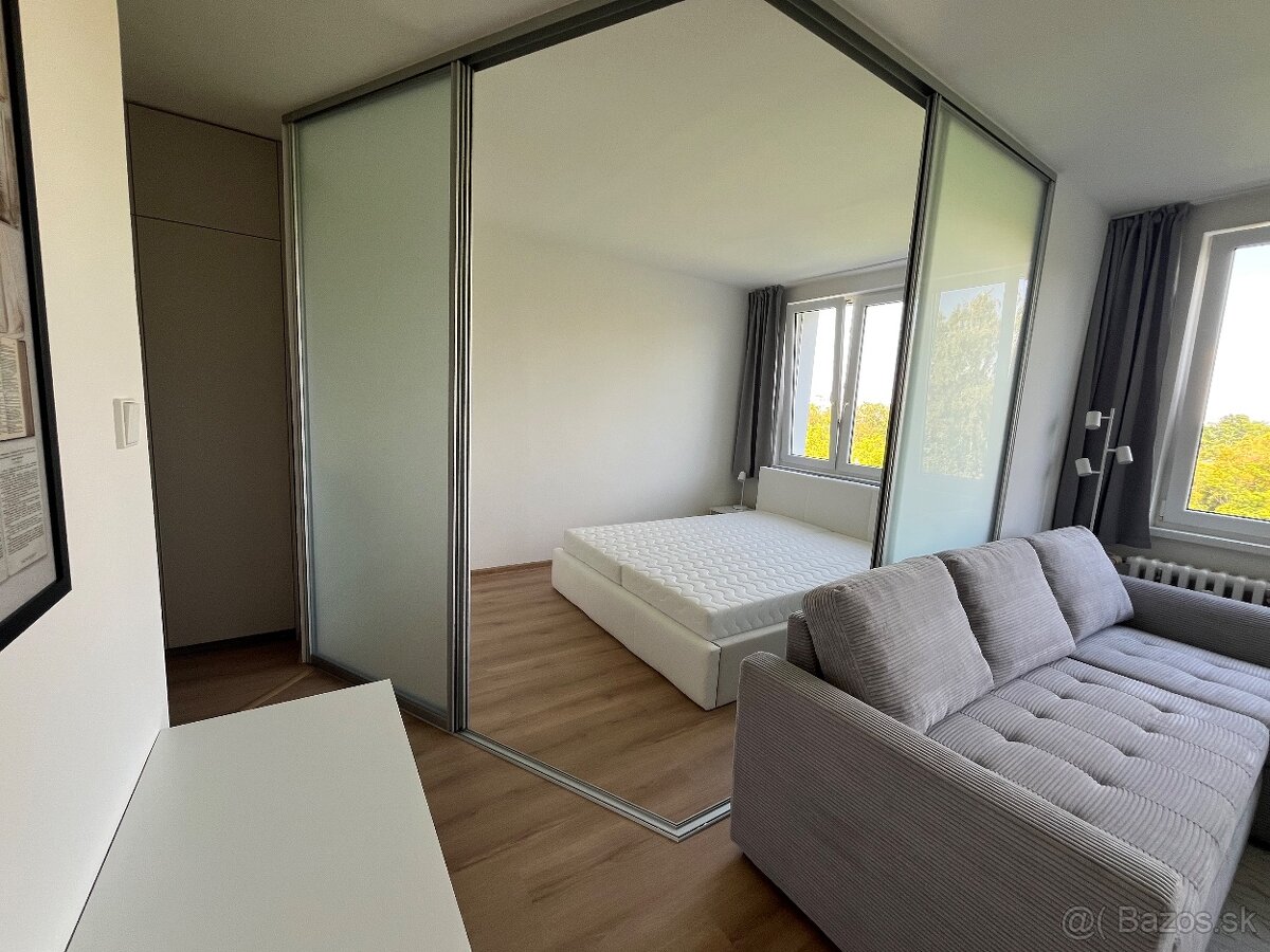 Prenájom 1,5 izbového bytu, Lesnícka 21, Košice - 6