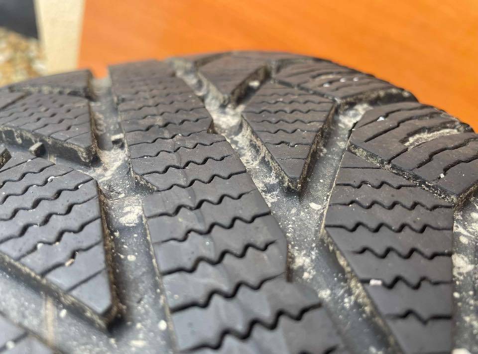 Alu Disky 5x105 6,5jx16 ET38 215 65 16 Opel MOKKA - 6