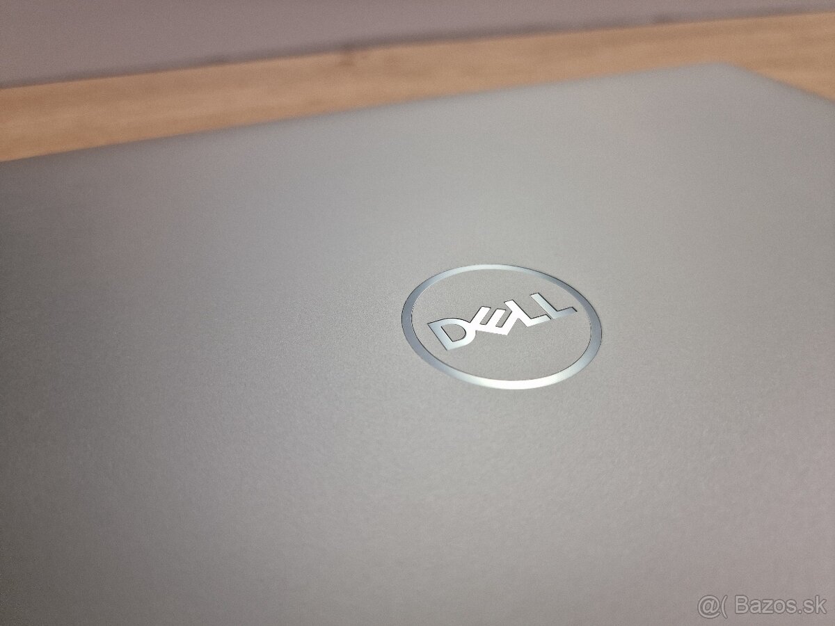 Dell XPS 7590 15.6" 4K - P56F - Málo používaný - 6