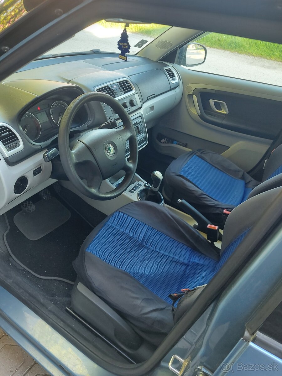 Škoda Fabia 2 - 6