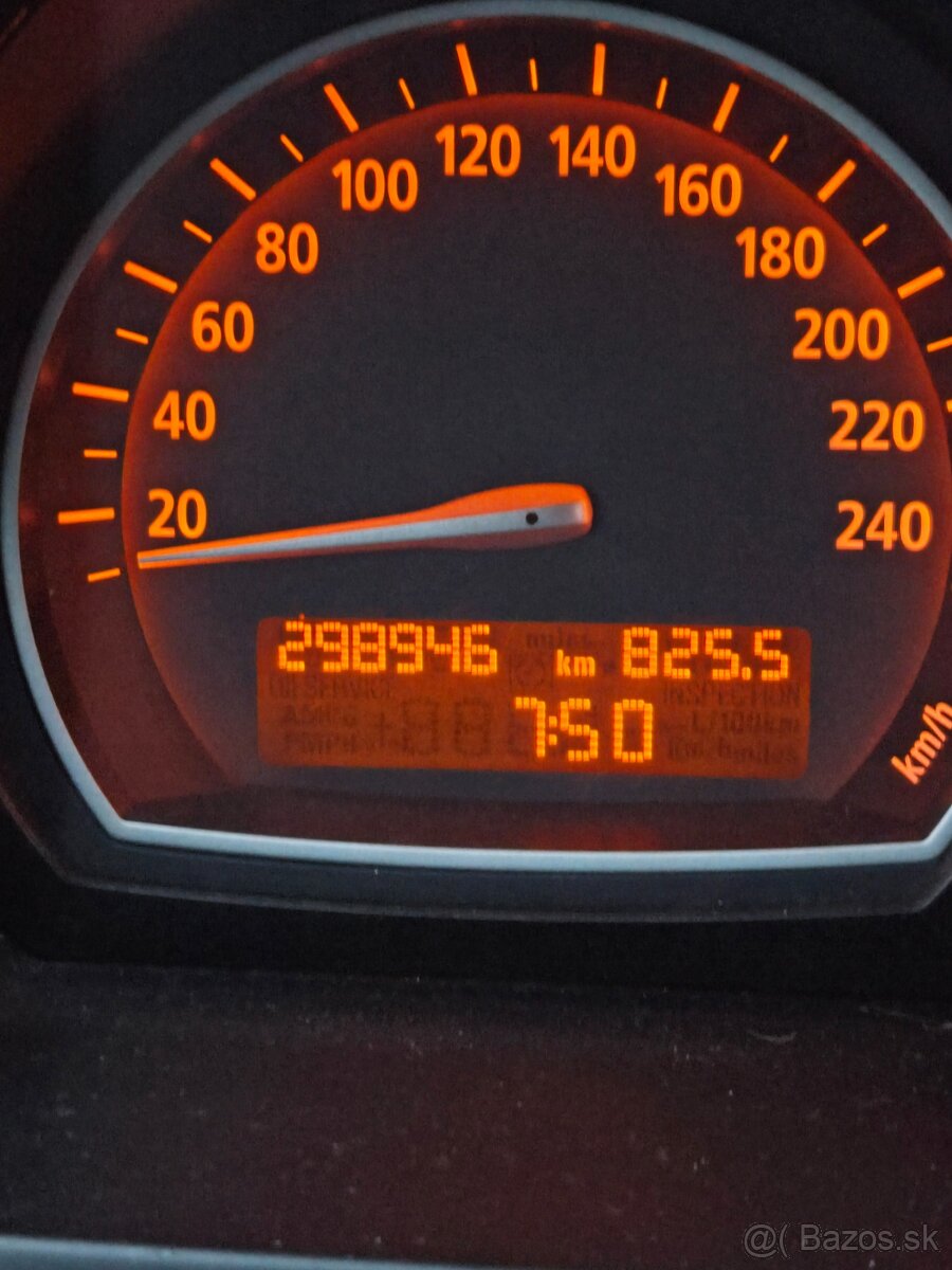 Predám BMW X3 - 6