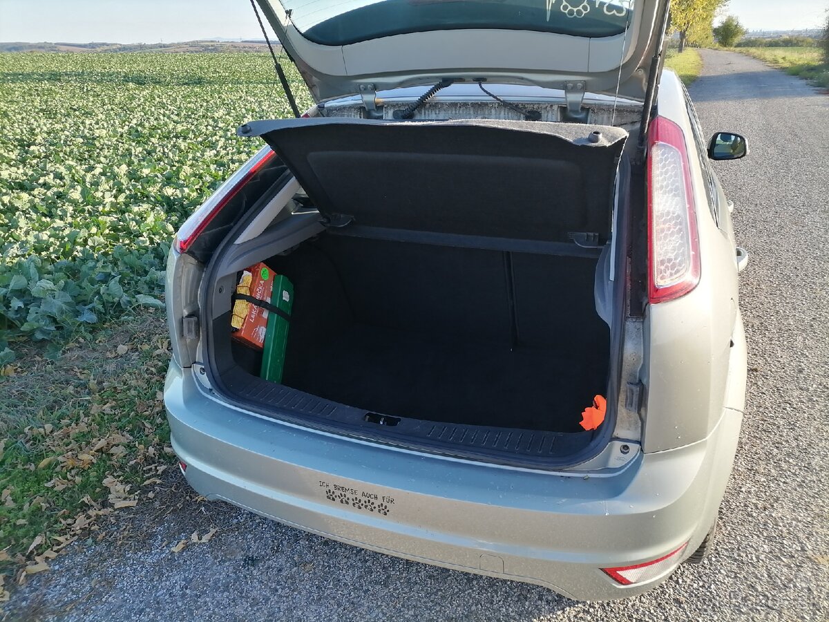 Focus benzín - 6
