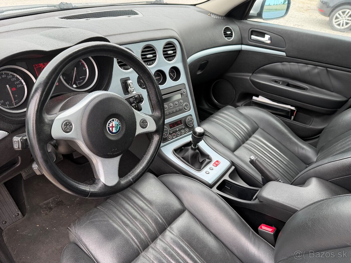 Alfa Romeo 2.2 - 6