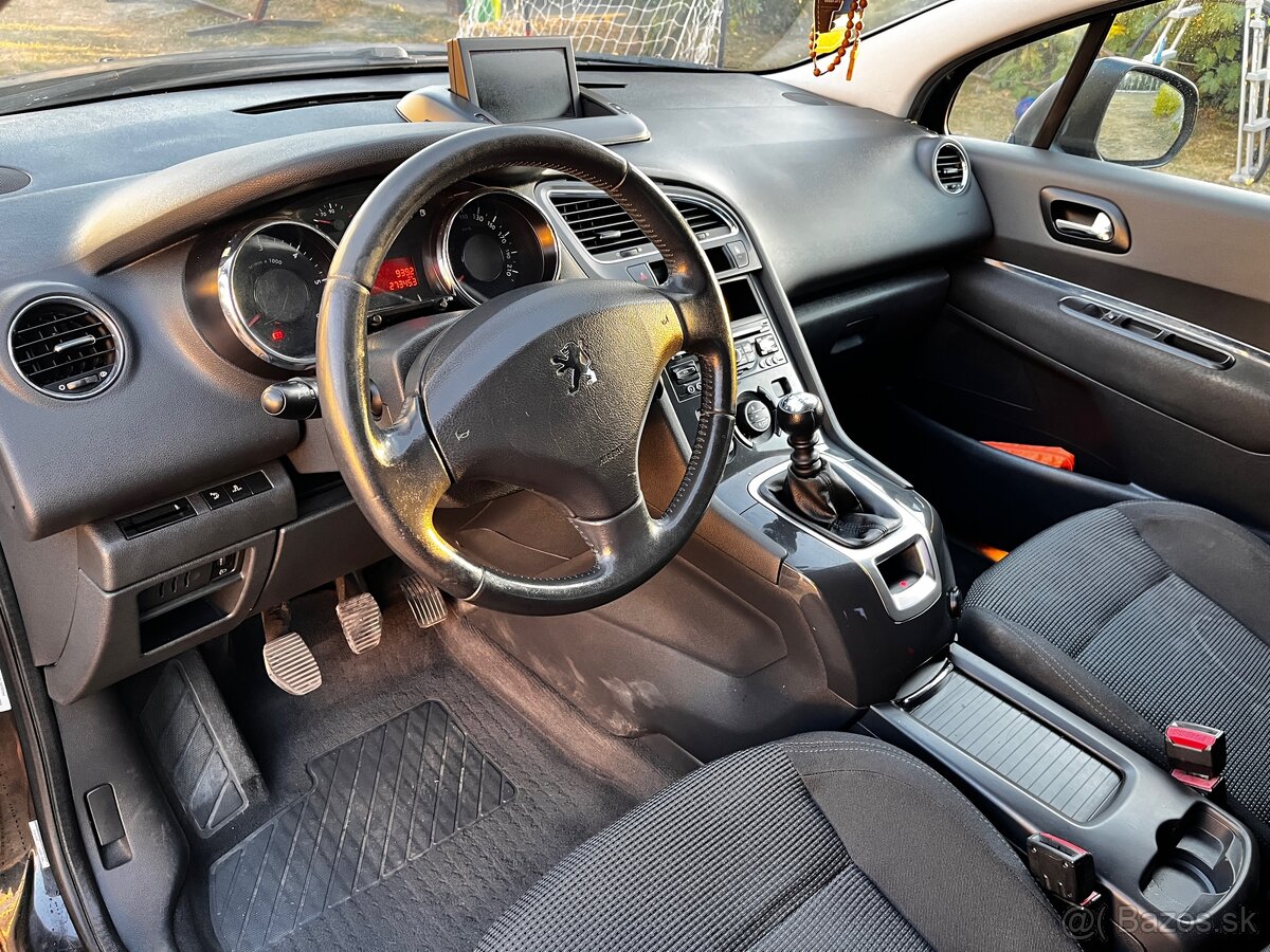 Peugeot 5008 1.6hdi r.v.2010 - 6