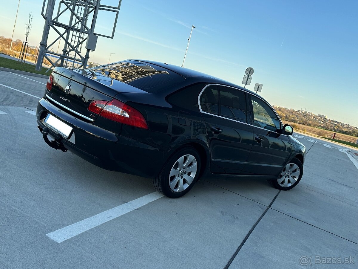 Škoda SuperB II 2.0 TDI 125KW 4x4 - 6