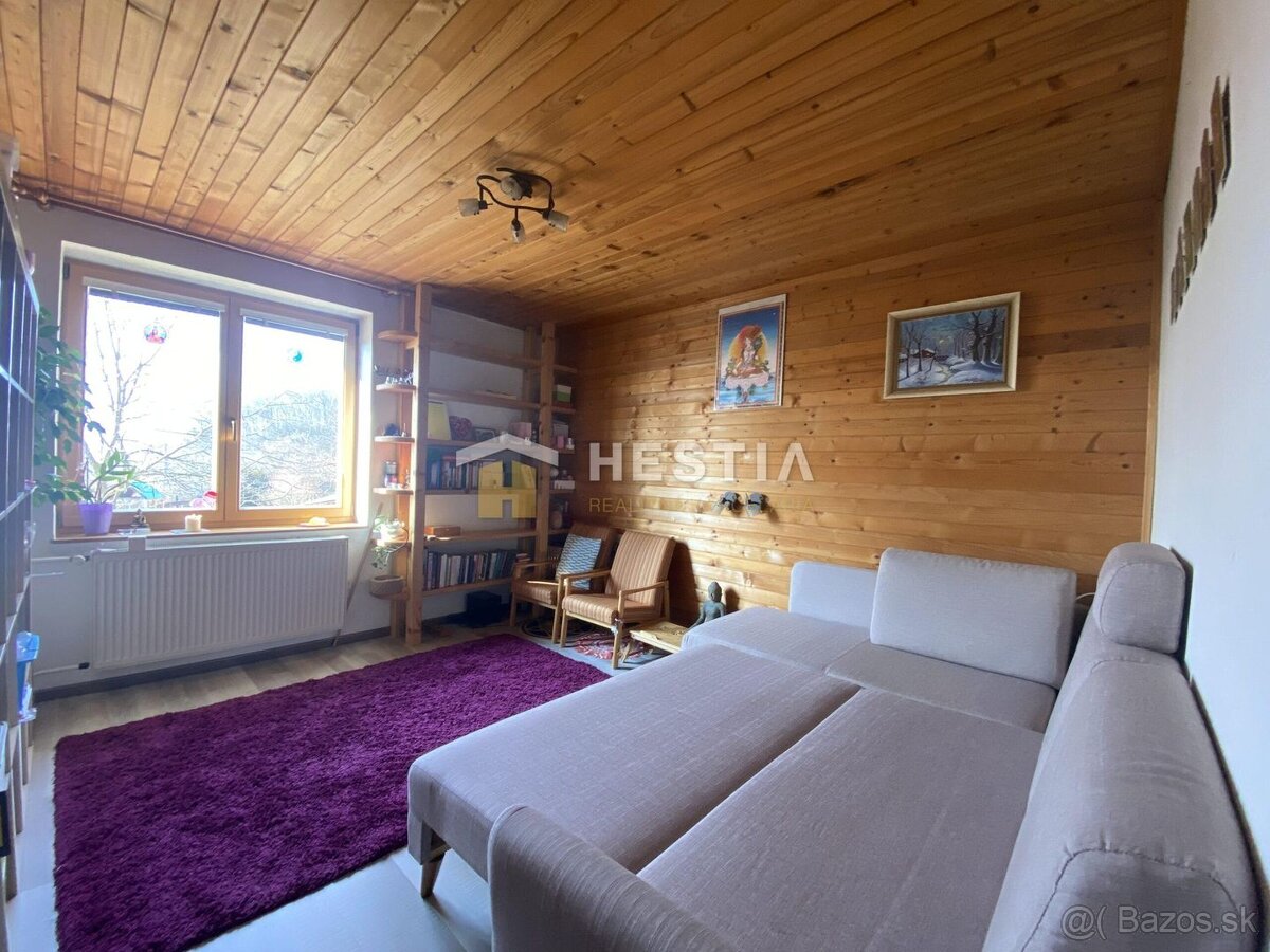 ZNÍŽENÁ CENA RODINNÁ USADLOSŤ v úžasnej lokalite, pozemok - 6