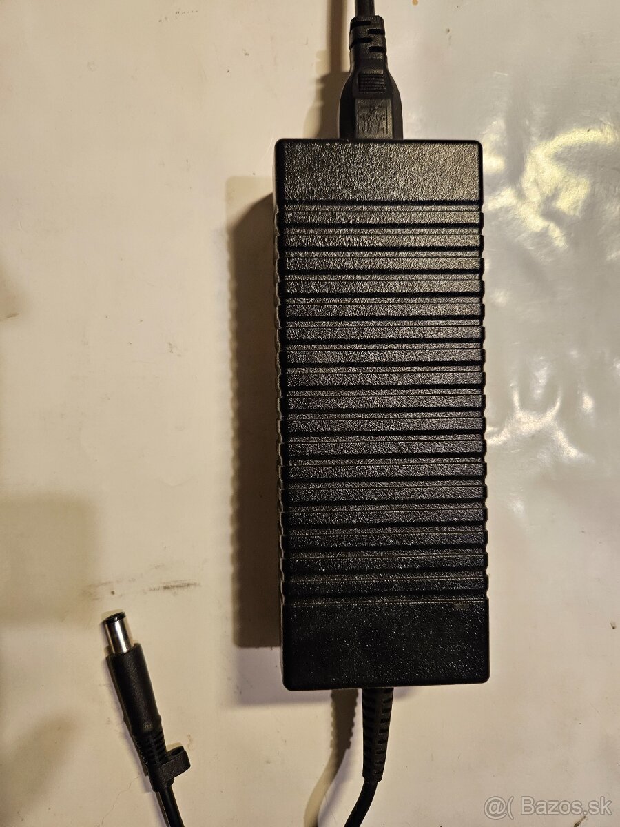 HP Compaq 8000 Elite Ultra-slim Desktop - 6