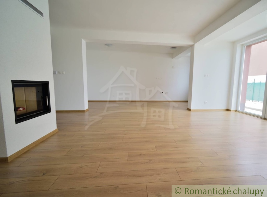 Novostavba štvorizbového rodinného domu s garážou v radove - 6