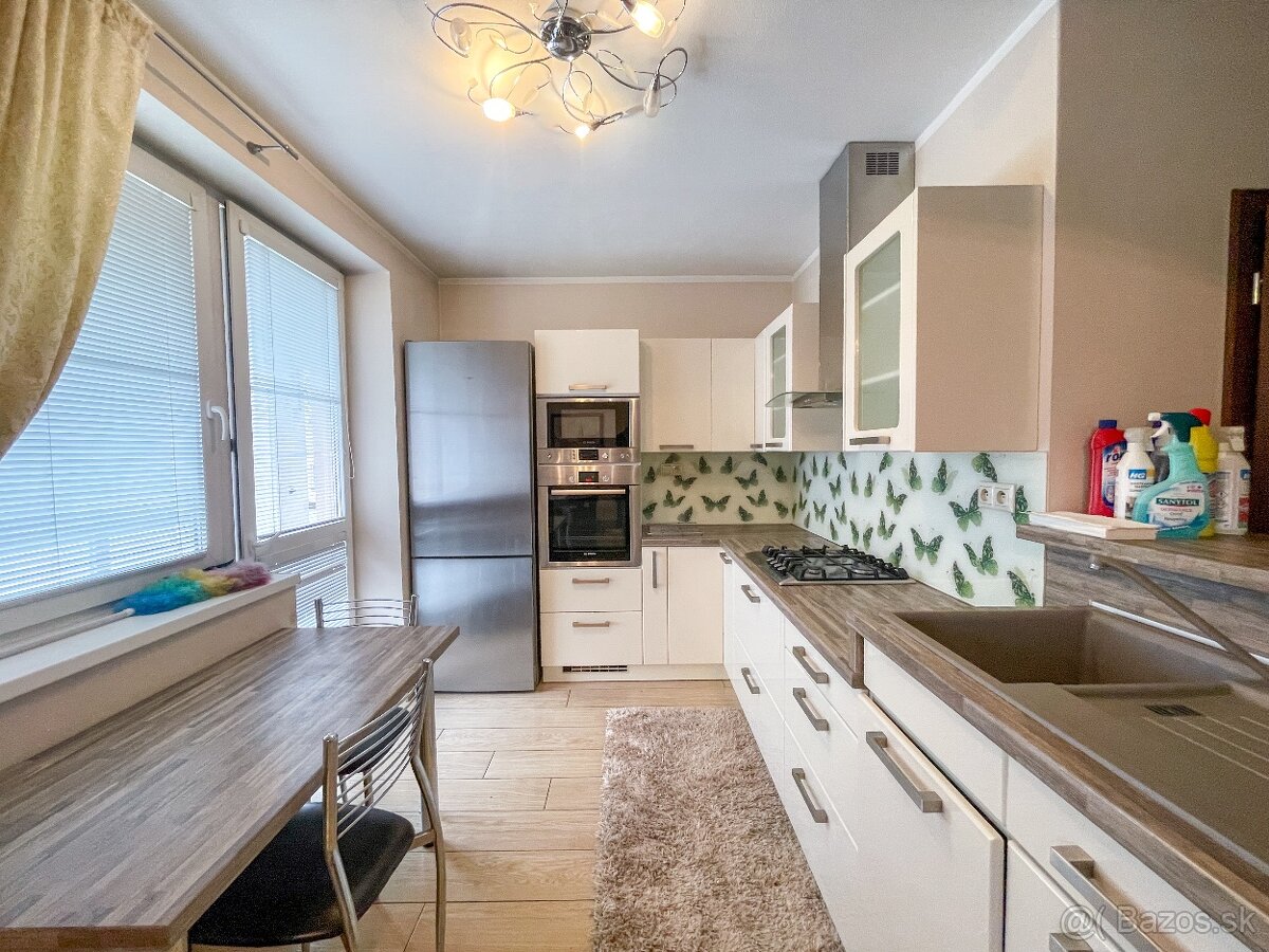 Exkluzívny trojizbový byt s balkónom na prenájom, Vráble - 6