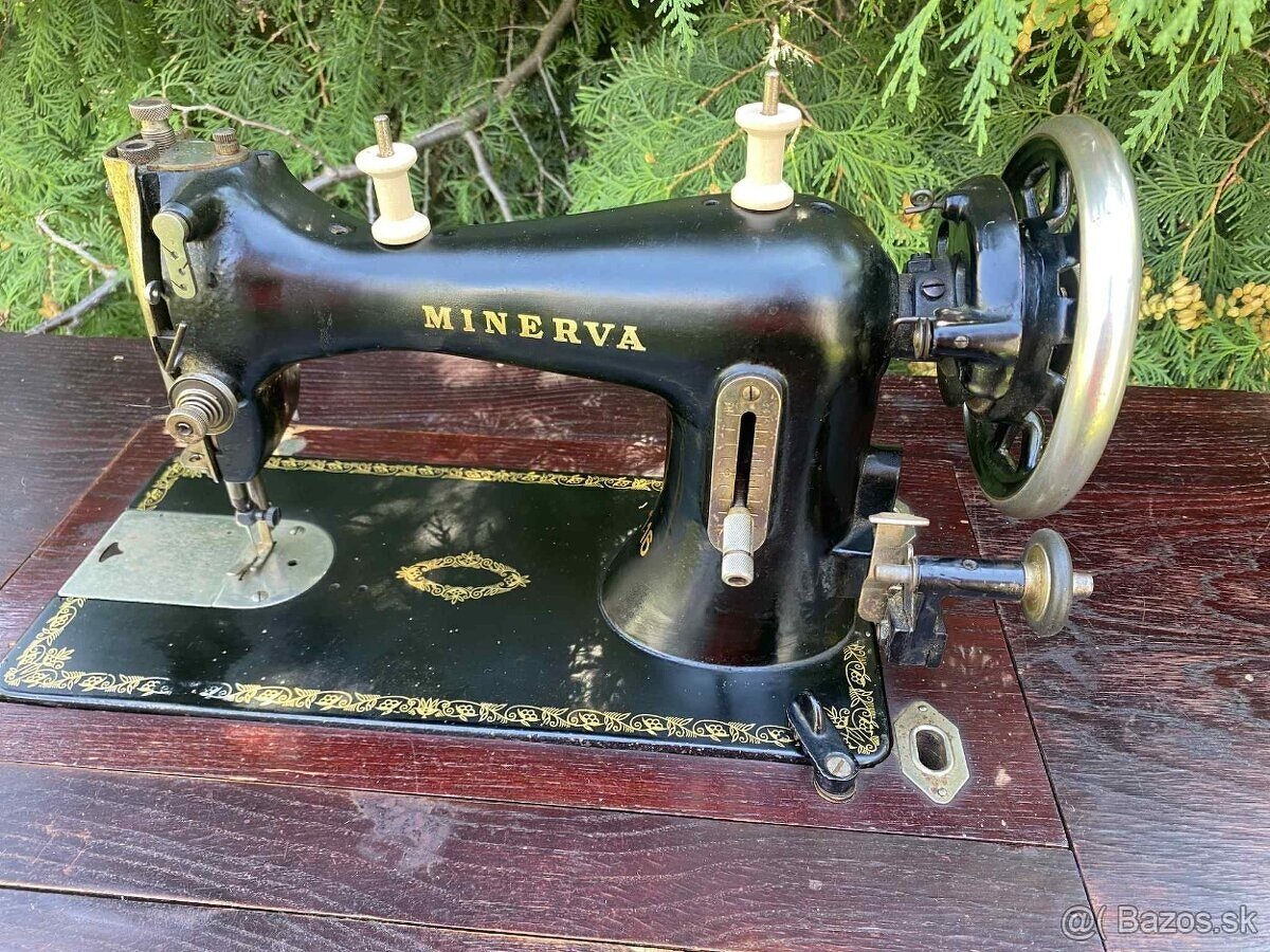 Šijací stroj MINERVA - 6