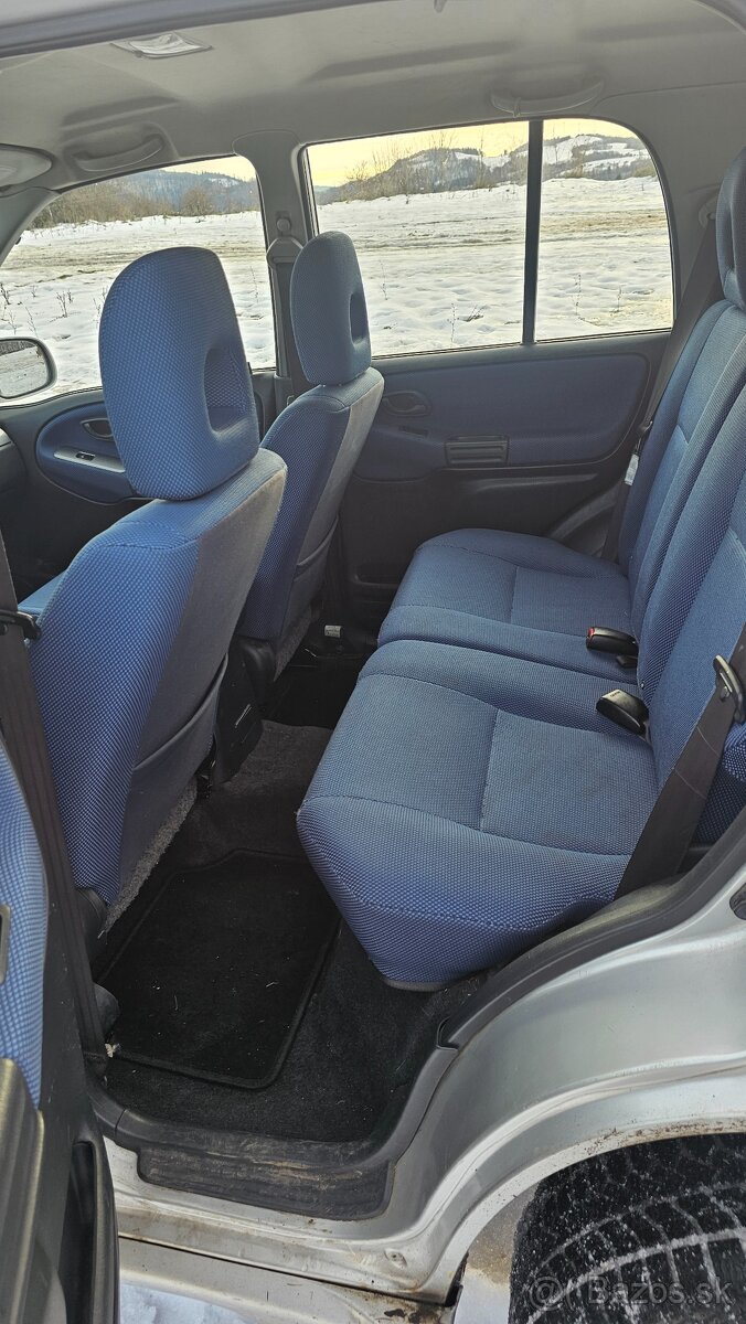 Suzuki Vitara 4x4 2.0 benzin - 6