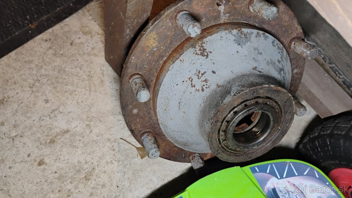 Naprava na vyrobu vlecky bss 9t - 6