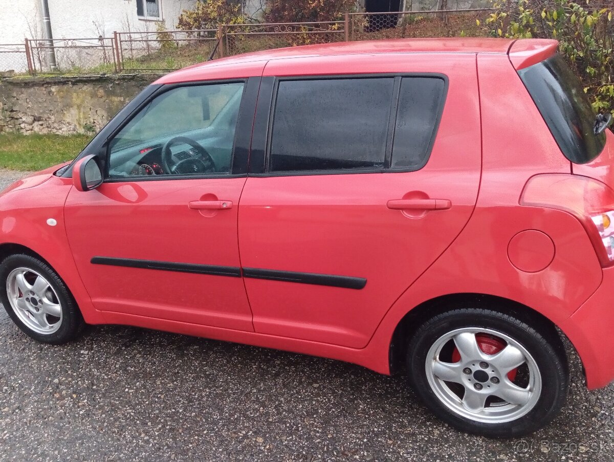 Predám Suzuki Swift - 6