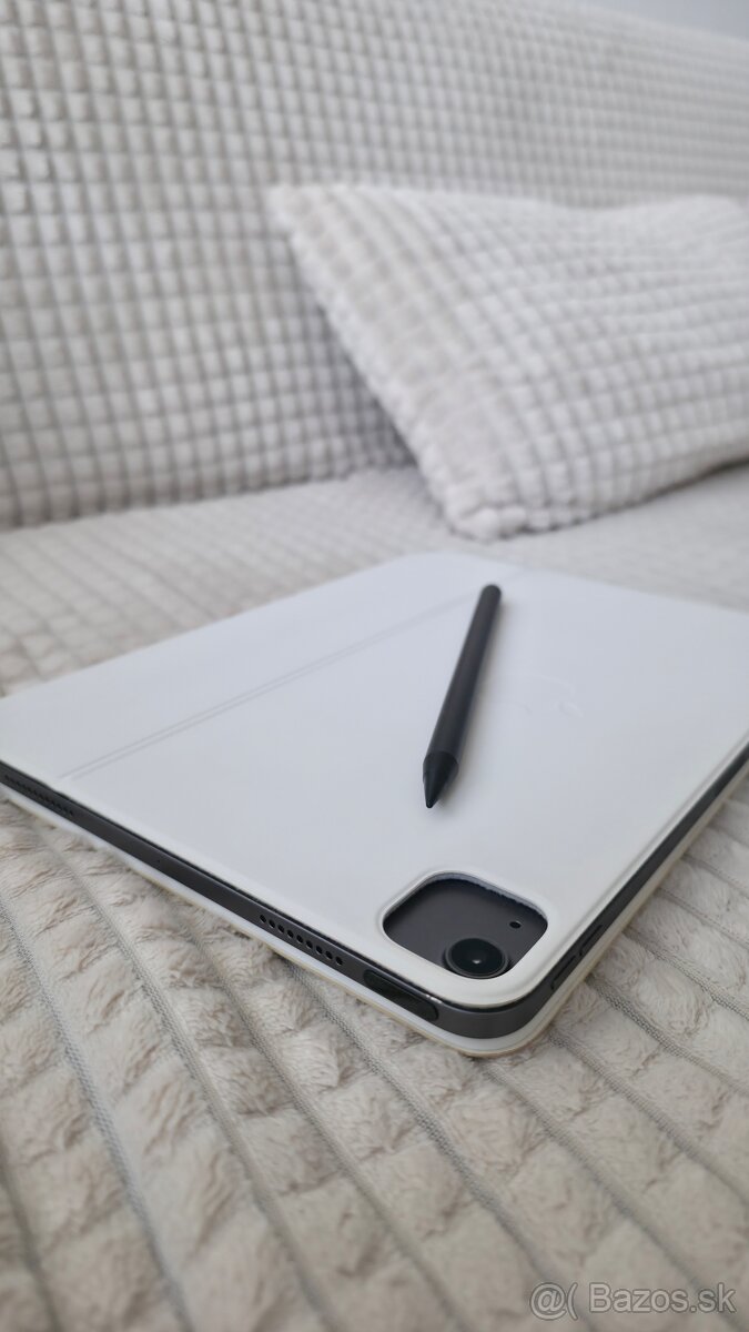 Predam iPad air m1 5 gen. +Magic keyboard+pero - 6