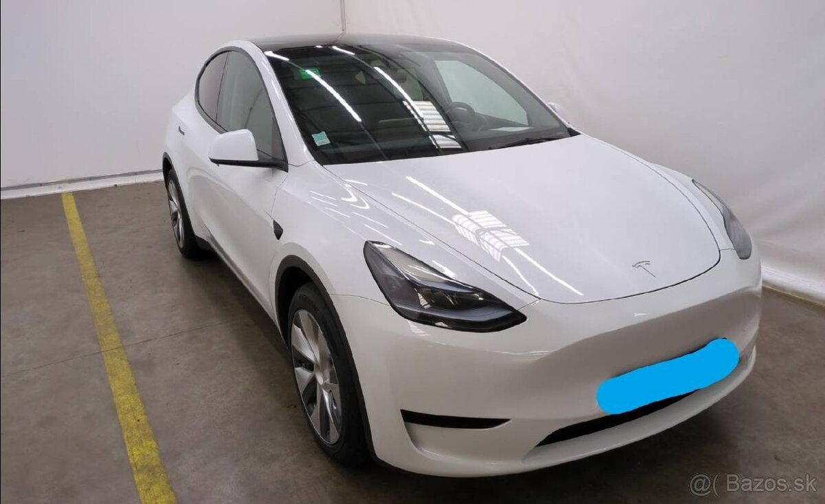 Tesla Model Y 2023 Standard Range - 6