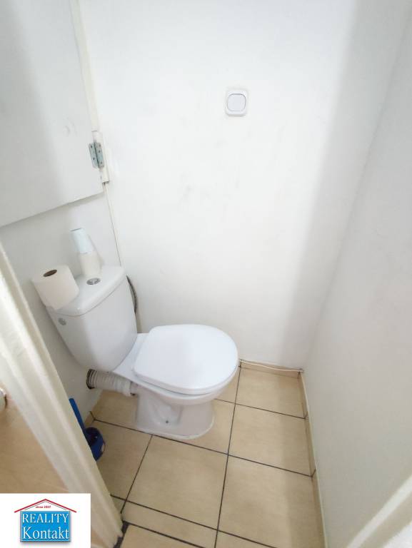 Na prenájom garsónka - Nové Zámky - 6