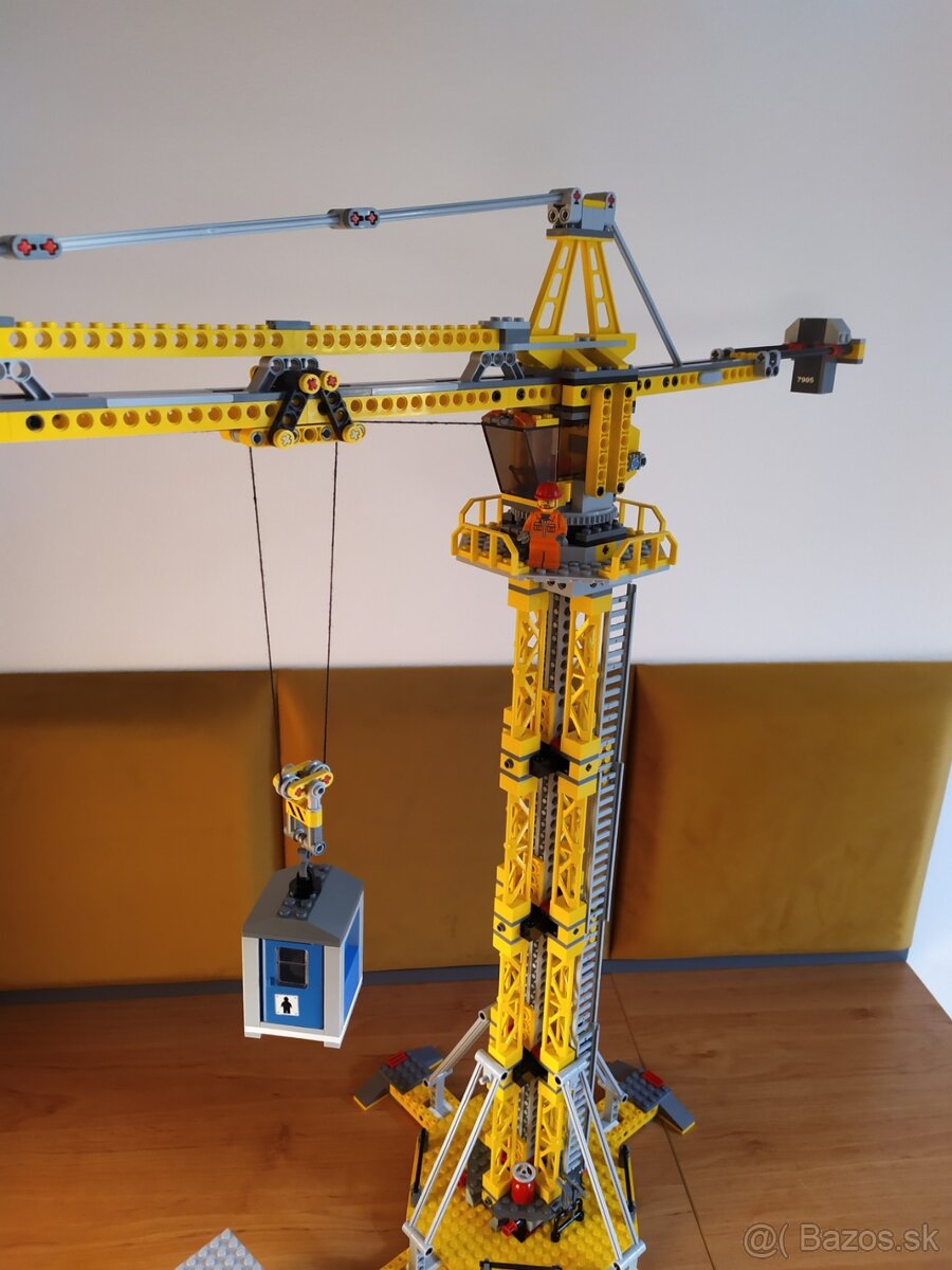 LEGO 7905 - Stavební jeřáb - 6