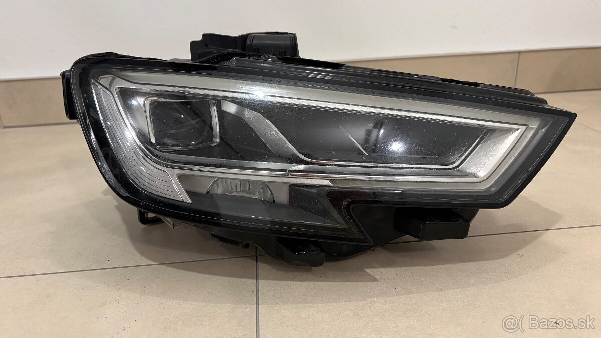 Predám originál svetlo Audi - 6
