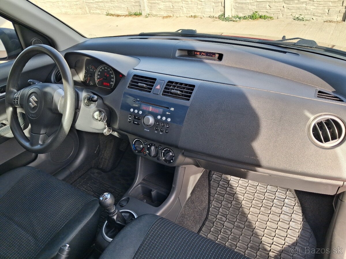Predám SUZUKI SWIFT - 6