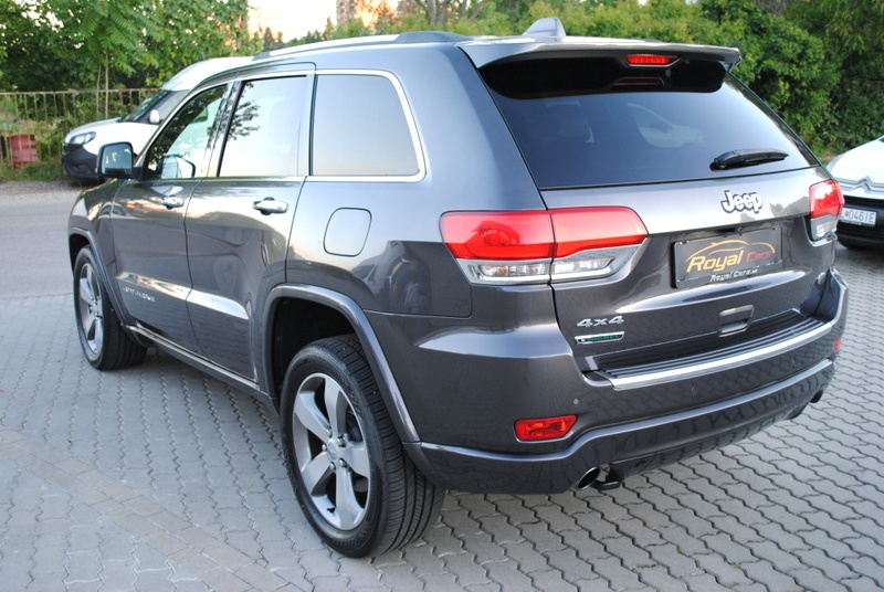 Jeep Grand Cherokee 3.0L V6 TD Overland⭐ A/T⭐ - 6