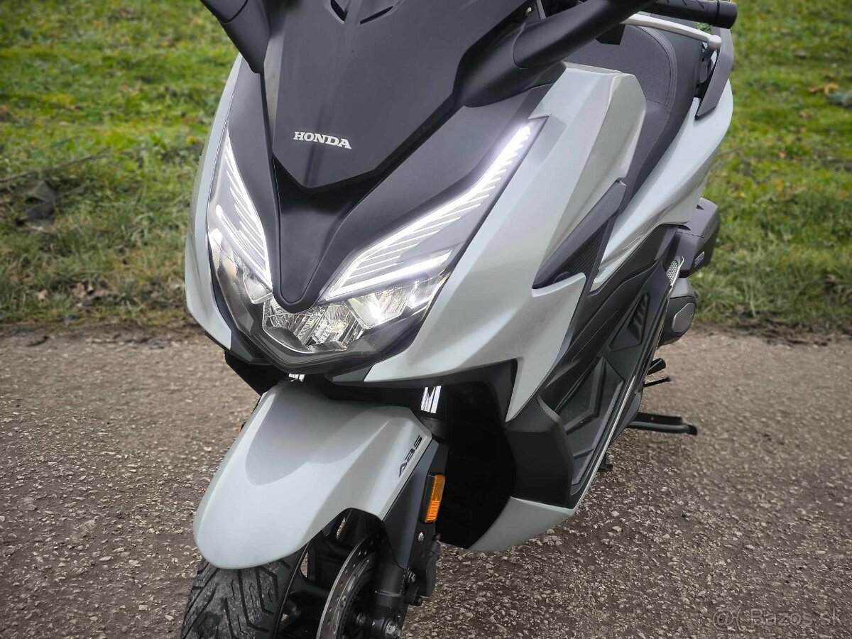 Honda Forza 125cm r.v 2022 - 6
