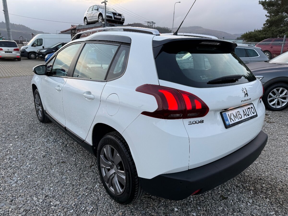 Peugeot 2008 1.2 PureTech Allure A/T - 6