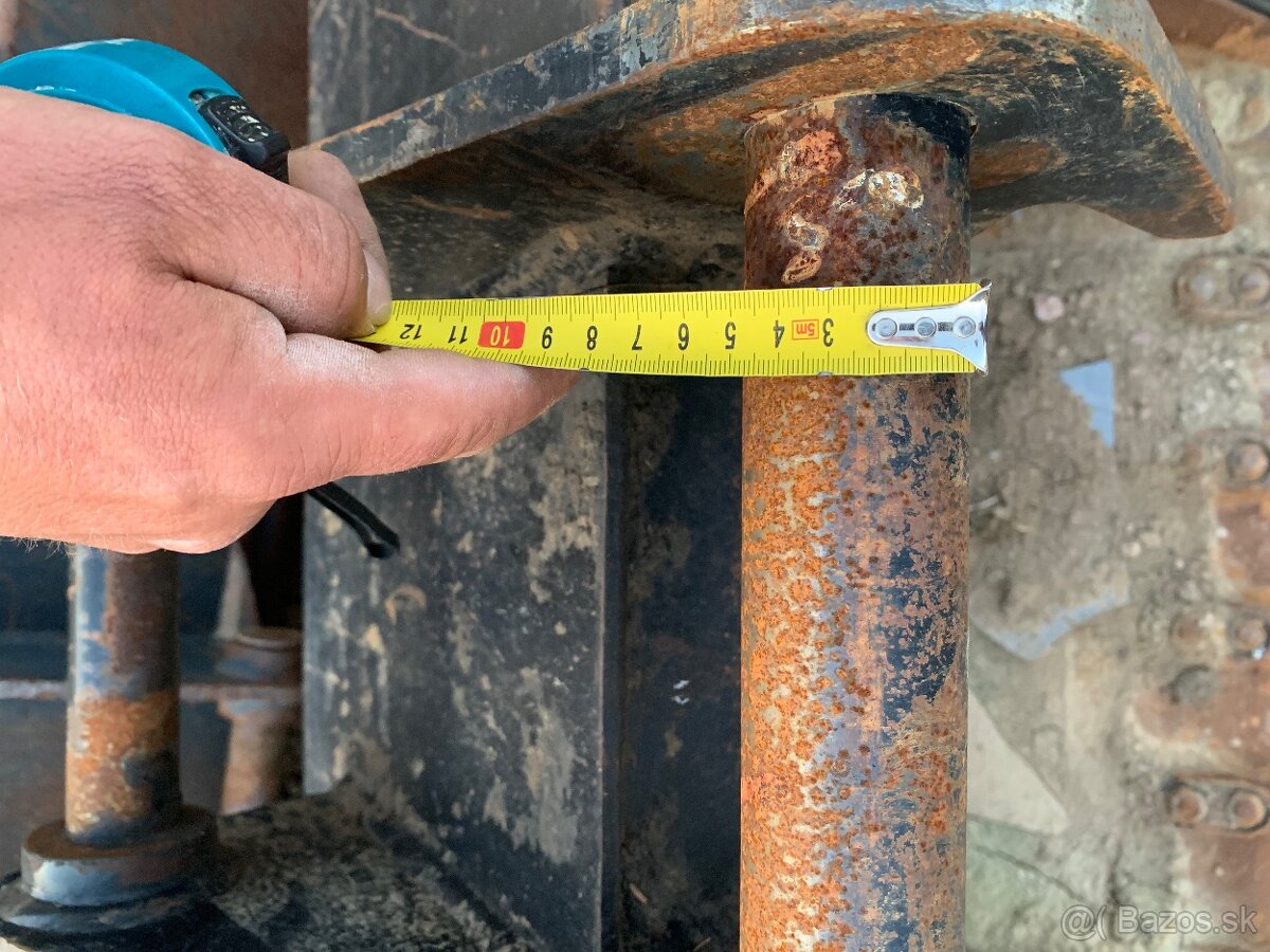 Lyžica Cat caterpillar - 6