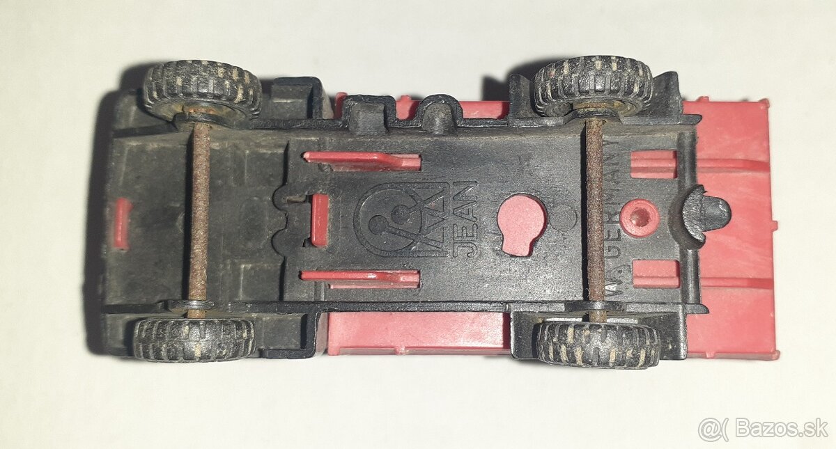 Predám staré autíčka - 6