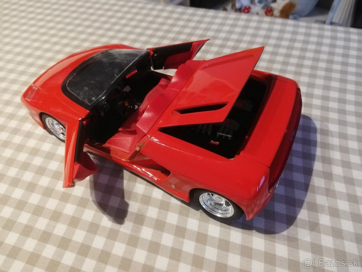 1:18 FERRARI Mythos - 6