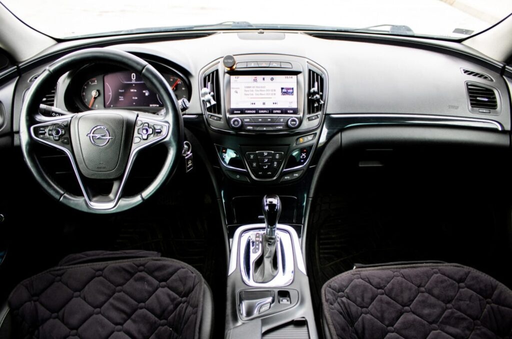 Opel Insignia ST 2013 - 6