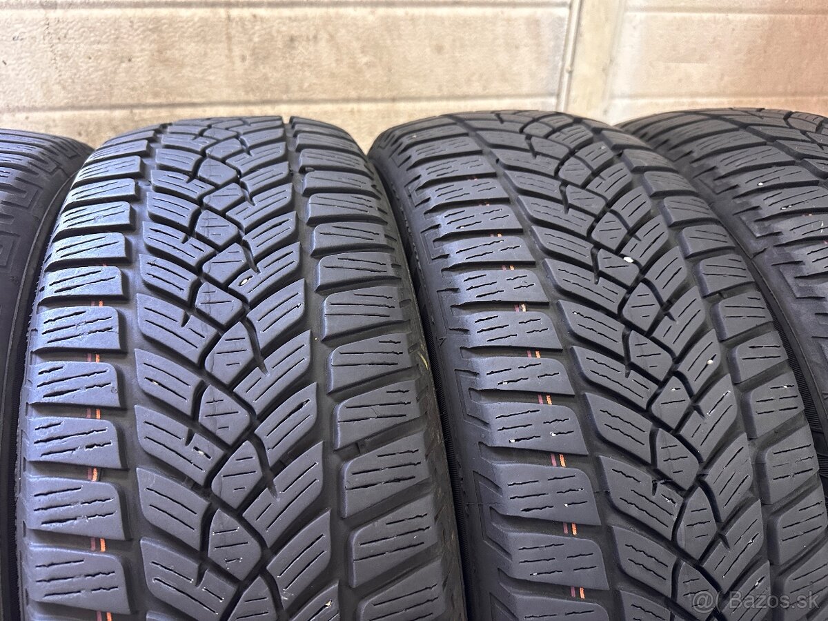 205/60R16 zimne - 6