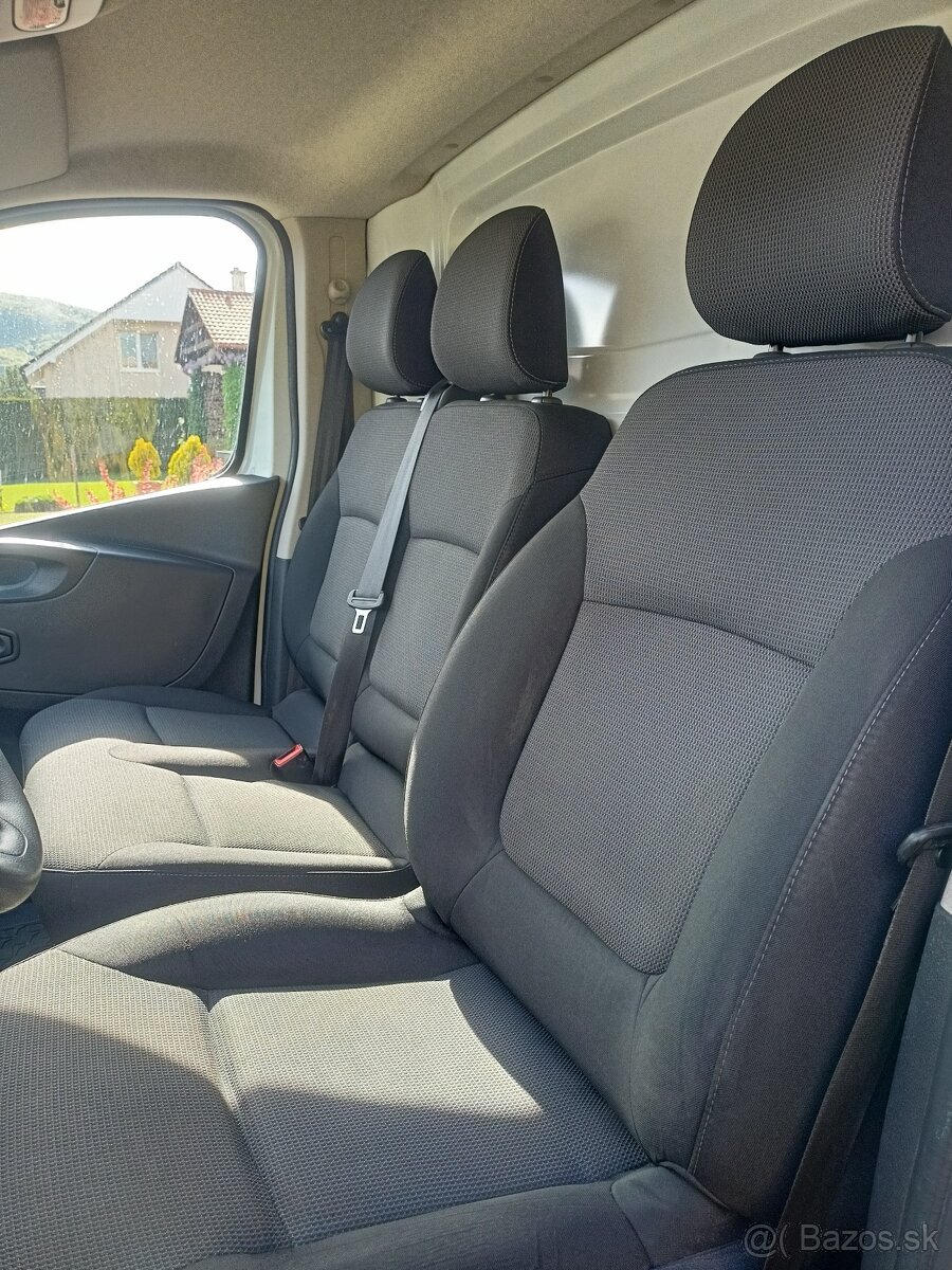 Renault Trafic 2.0DCI 2021 - 6