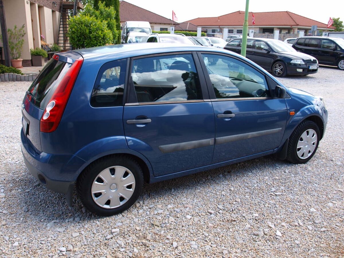 Ford Fiesta 1.3i Duratec Ambiente - 6