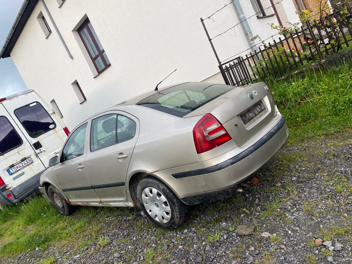 Rozpredam Škoda Octavia 2 - 6