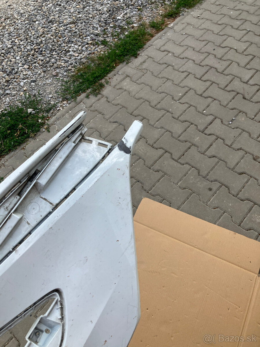 predni naraznik vw arteon lift levy bily - 6