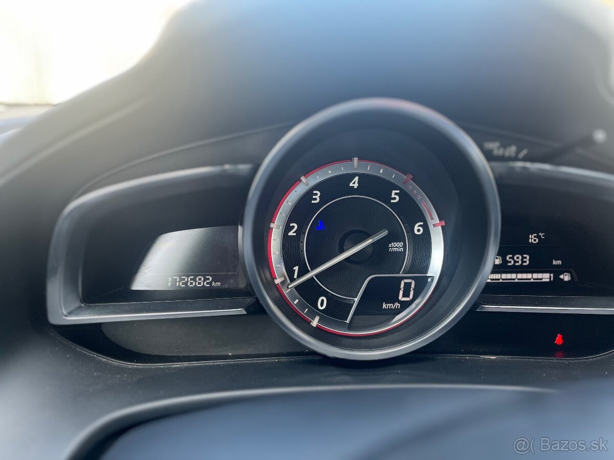 Predám Mazda 3 - 6