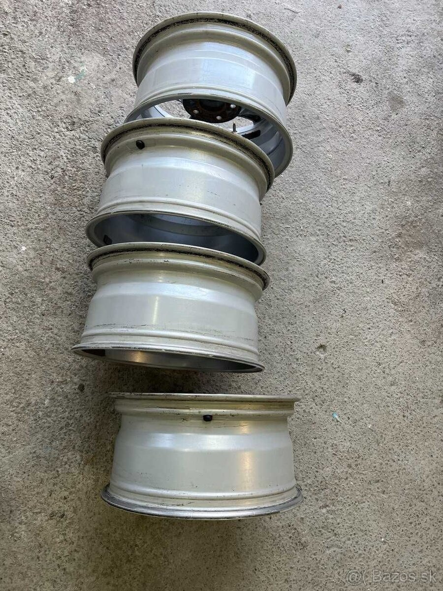 BMW Borbet cc80720 8x17 5x120 ET34 - 6