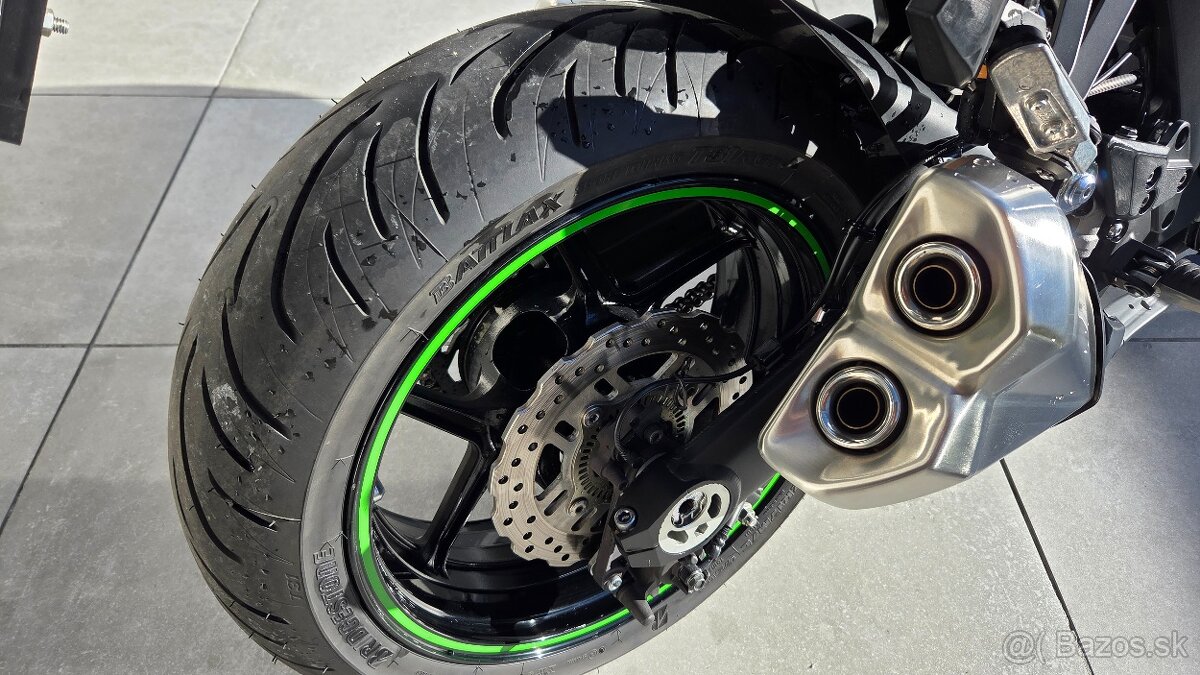 Kawasaki Z1000SX Tourer - 6